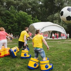 Jeu de Soccer “Pied de Géant”