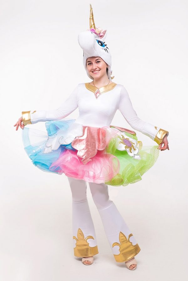 Costume – La Licorne – Location